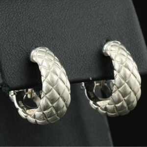 Elegant Silver Quilted Earrings half moon sterling silver